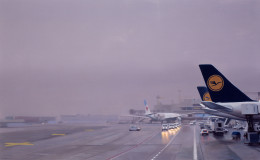 Frank Bauer - Flughafen (Frankfurt 3)