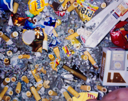 Frank Bauer - Kippen und Süßigkeiten