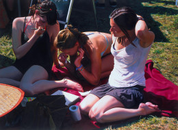 Frank Bauer - Mädchen auf einem Festival 2