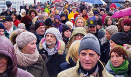 Frank Bauer - Menschenmenge 2